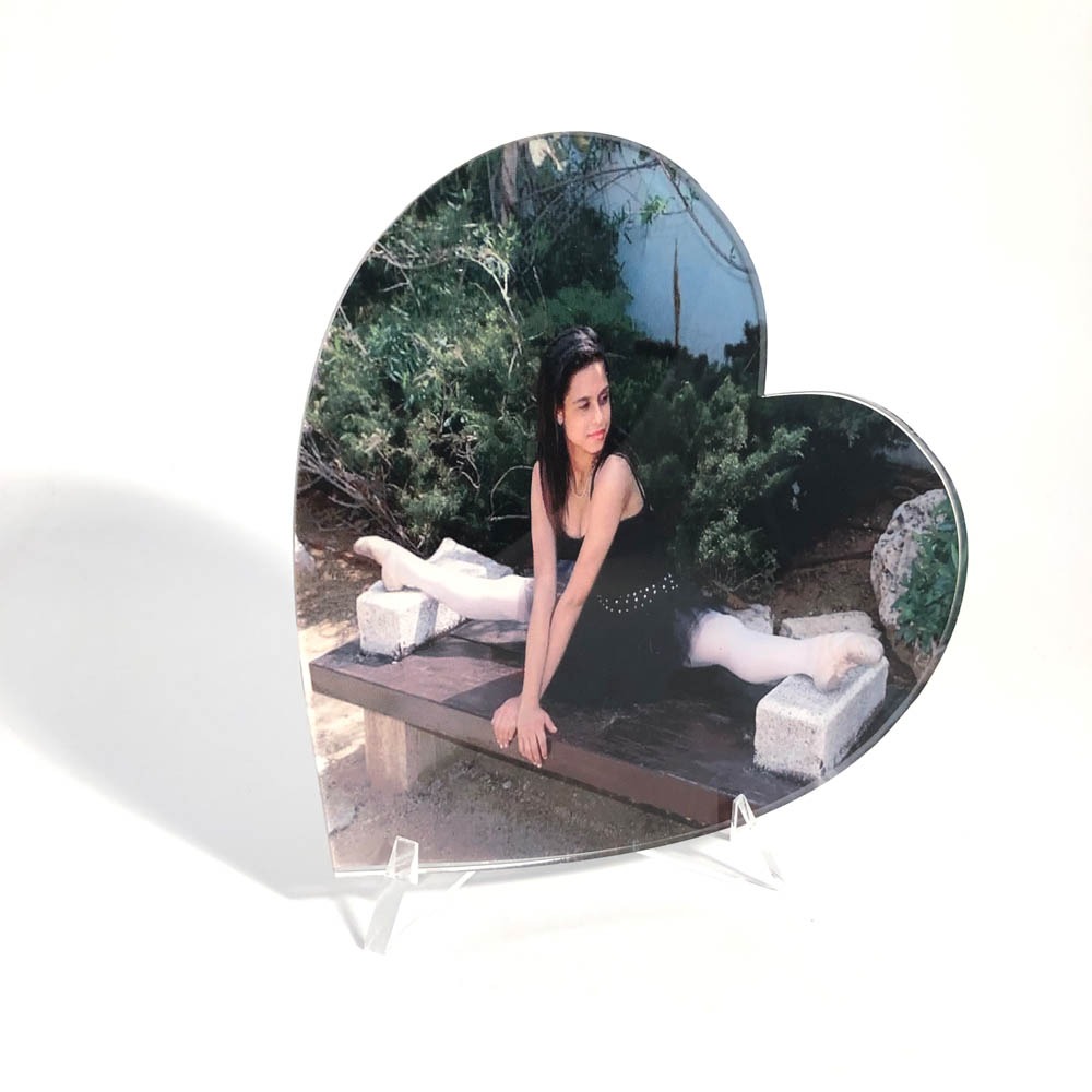 מעמד שולחני לב מודפס 15X15